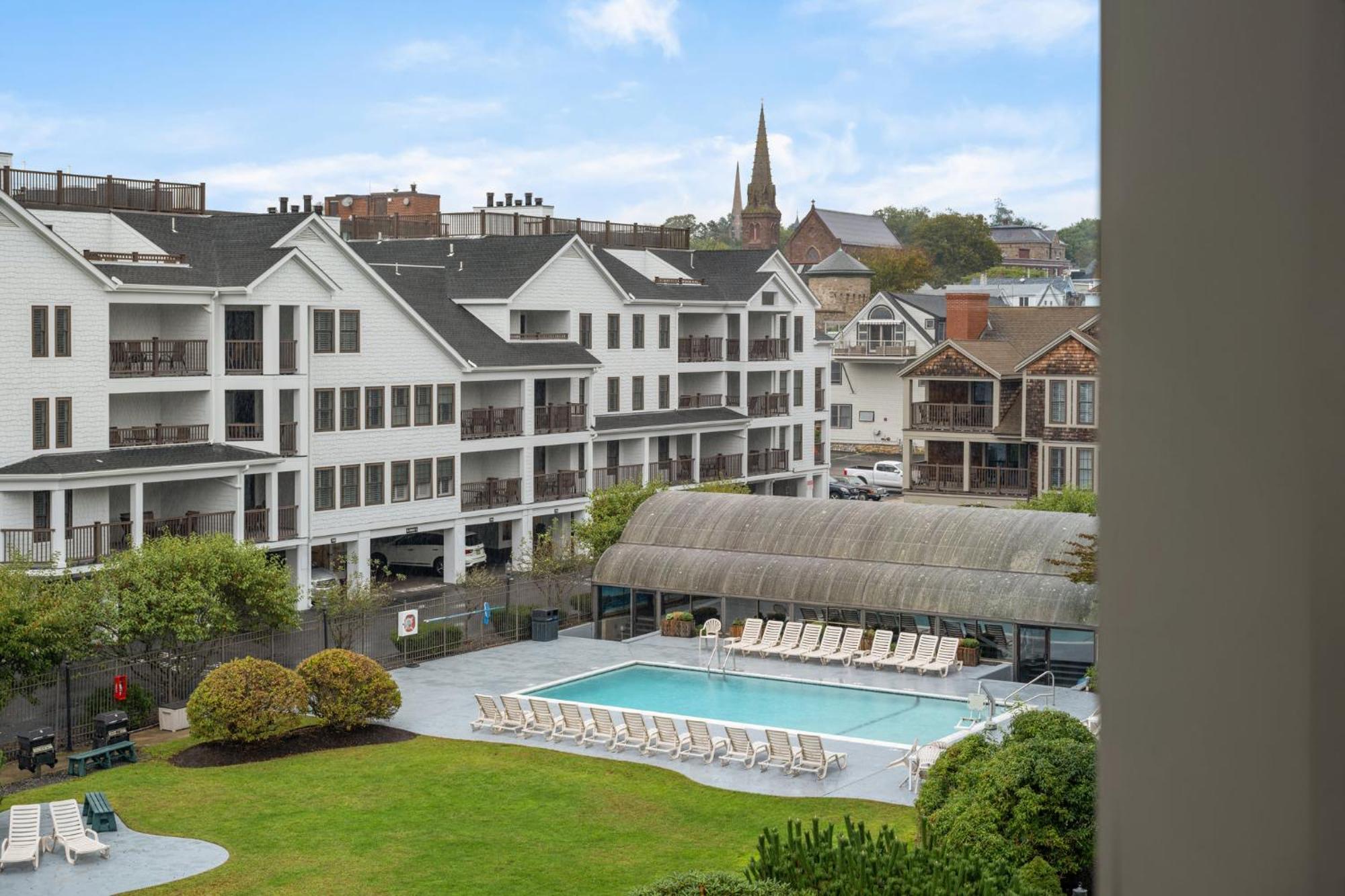 Club Wyndham Newport Onshore Luaran gambar